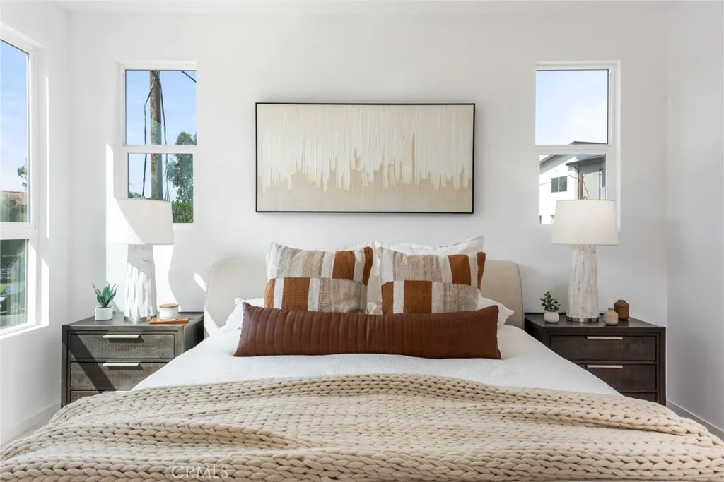 1142 Santo Antonio Drive, Colton, California 92324 home-pic-20